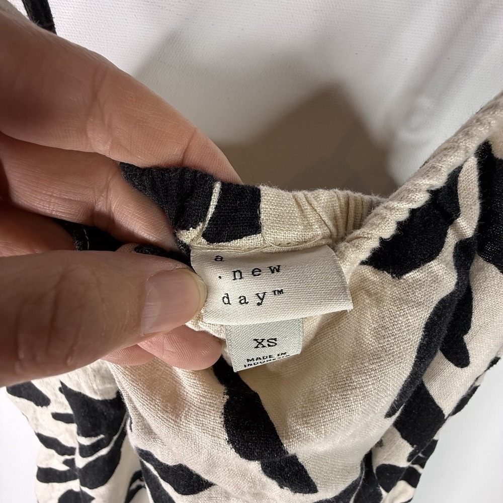 A New Day Women's Linen Blend Sun Dress Strap Black And Tan Pockets XS - Picture 2 of 7